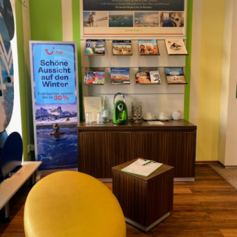 Bild der Dankstelle FIRST REISEBÜRO
